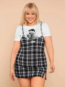 FRIENDS X SHEIN Plus Knitted Body-Hugging Dress In Black & White Gingham With Rach & Ross Photo Print, 2 Pieces Set - White - View 2