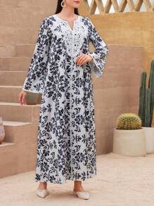 Al Najma Floral Printed Patchwork Water-Soluble Lace Abaya With Notch Neckline Kaftan Jalabiya Dress - Black and White - View 8