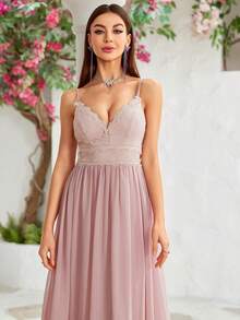 V-Neck Lace Eyelash Trim Chiffon A-Line Bridesmaid Maxi Dress - Pink - View 3