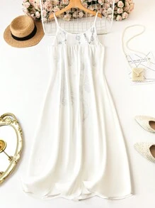SHEIN LUNE Đầm Cami in hình mặt trăng, ngôi sao và lông vũ dành cho nữ cỡ lớn cho kỳ nghỉ hè - trắng - Xem 2