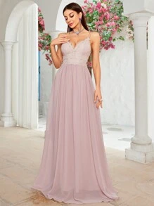 V-Neck Lace Eyelash Trim Chiffon A-Line Bridesmaid Maxi Dress - Pink - View 1