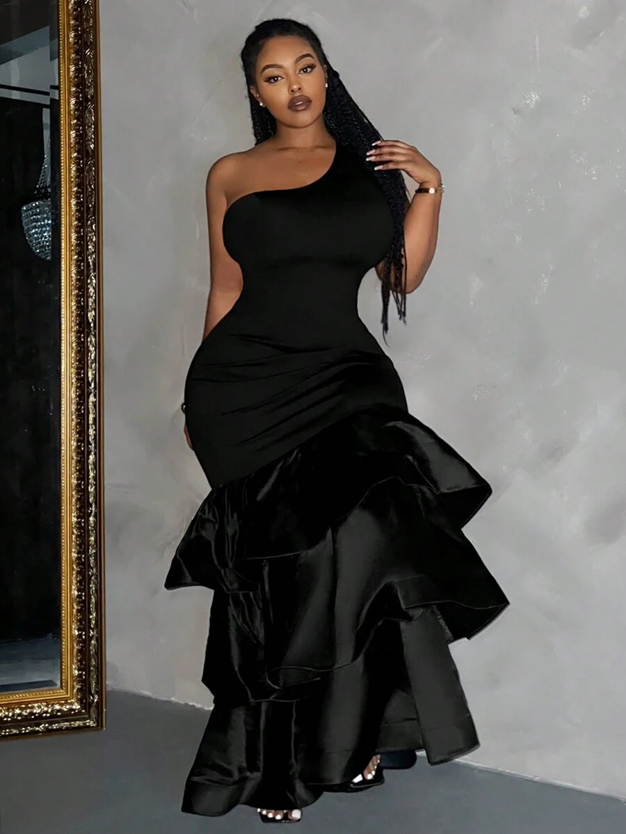 Slaydiva Dress Ukuran Plus Asimetris Ruffle Hem Tiered Layer Plain Pesta - Hitam - View 1