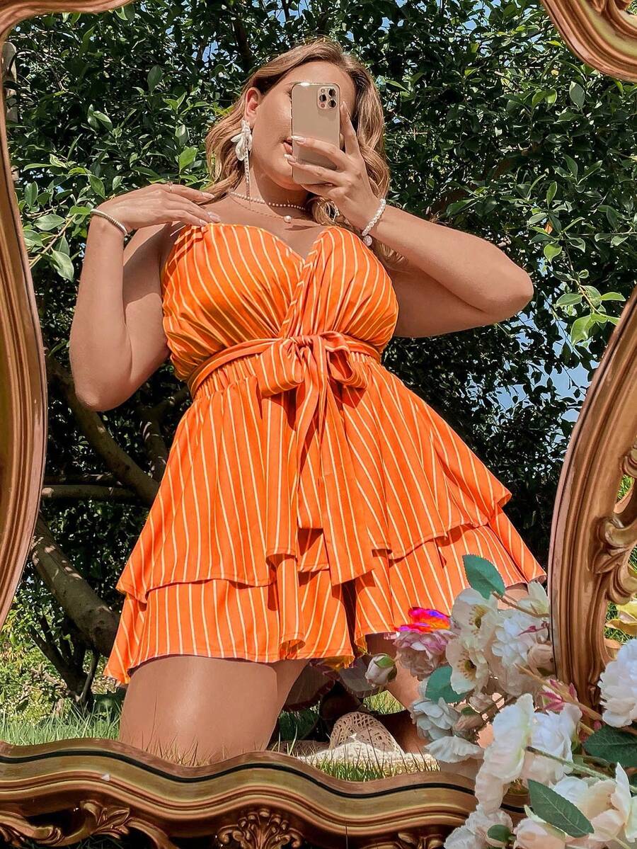 SHEIN SunnyBelle Kích thước lớn Đúng mốt Sọc & In Dây đeo Áo liền quần Với Thắt Lưng Và Ruffled Hem Cho mùa xuân & Mùa hè - Nhiều màu - Xem 1