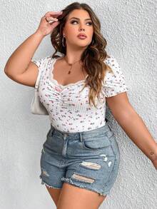 SHEIN CURVE+ 大尺碼女士修身花卉印花t恤,帶花邊蕾絲邊 - 紅白色 - 查看 3