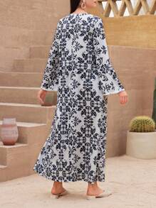 Al Najma Floral Printed Patchwork Water-Soluble Lace Abaya With Notch Neckline Kaftan Jalabiya Dress - Black and White - View 2