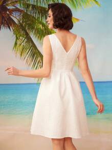 Vintamour Phong cách cổ điển Đảo kỳ nghỉ mùa xuân hè Halter cổ xếp li Sundress trang phục mùa xuân quần áo mùa hè váy dài váy dài màu trắng - trắng - Xem 2