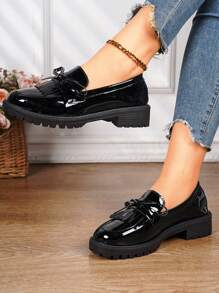 Women's Low-Heel British Style French Fringed Loafers With Bowknot, Thick Heel, Low Vamp, Patent Leather And Thick Sole Valentines