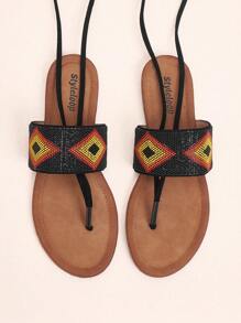 Styleloop Sandálias Rasteiras Femininas da Moda com Strass Estilo Novo e Elegante para Férias na Praia no Verão, de Verão de Sapatos de Férias