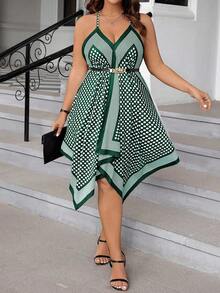 SHEIN Holidaya 大码印花不对称下摆度假风细肩带连衣裙，春夏季 - 墨綠色 - 查看 4