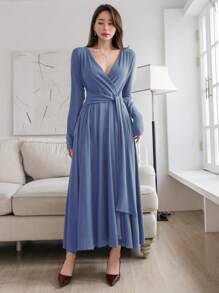 DAZY Solid Color Deep V-Neck Cinching Waist Long Sleeves Midi Dress