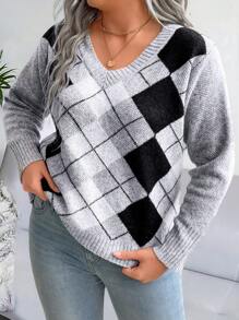 SHEIN LUNE Plus Size V-neck Rhombic Knit Sweater - Grey - View 1
