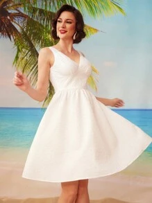Vintamour Phong cách cổ điển Đảo kỳ nghỉ mùa xuân hè Halter cổ xếp li Sundress trang phục mùa xuân quần áo mùa hè váy dài váy dài màu trắng - trắng - Xem 1