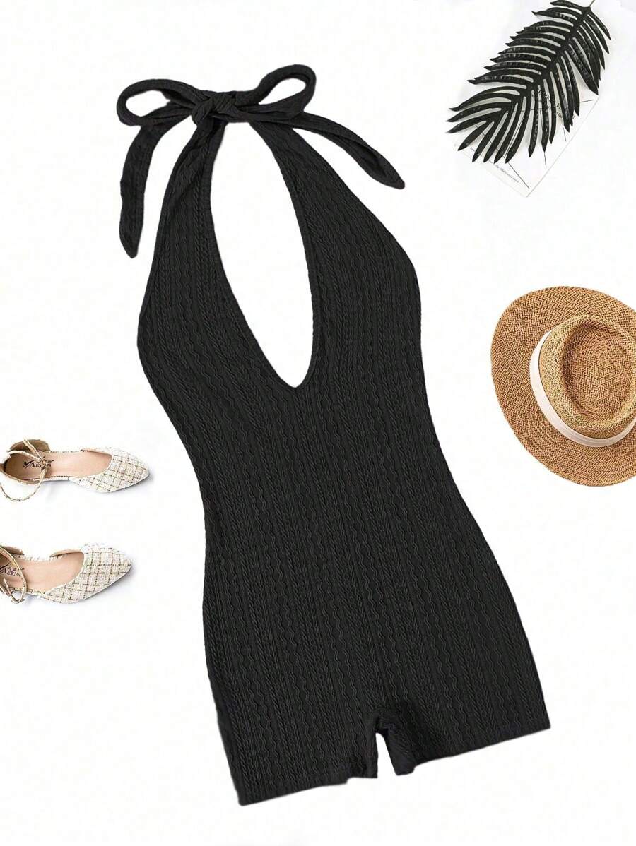 Calvaya Của phụ nữ Kích thước lớn Màu thuần Halter Neck Romper Với Đan Chi tiết - màu đen - Xem 1