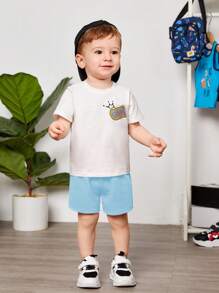 SHEIN Baby Boy's Letter & Crocodile Patterned Short Sleeve T-Shirt And Shorts Set - Blue - View 2