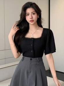 DAZY 女士纯色纹理面料方领短袖衬衫，适合夏季穿着，短袖上衣，可爱上衣 - 黑色 - 查看 4