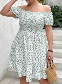 Flirla Robe moulante à épaules dénudées avec volants et ourlet frangé, imprimé floral Ditsy frais, tailles grandes