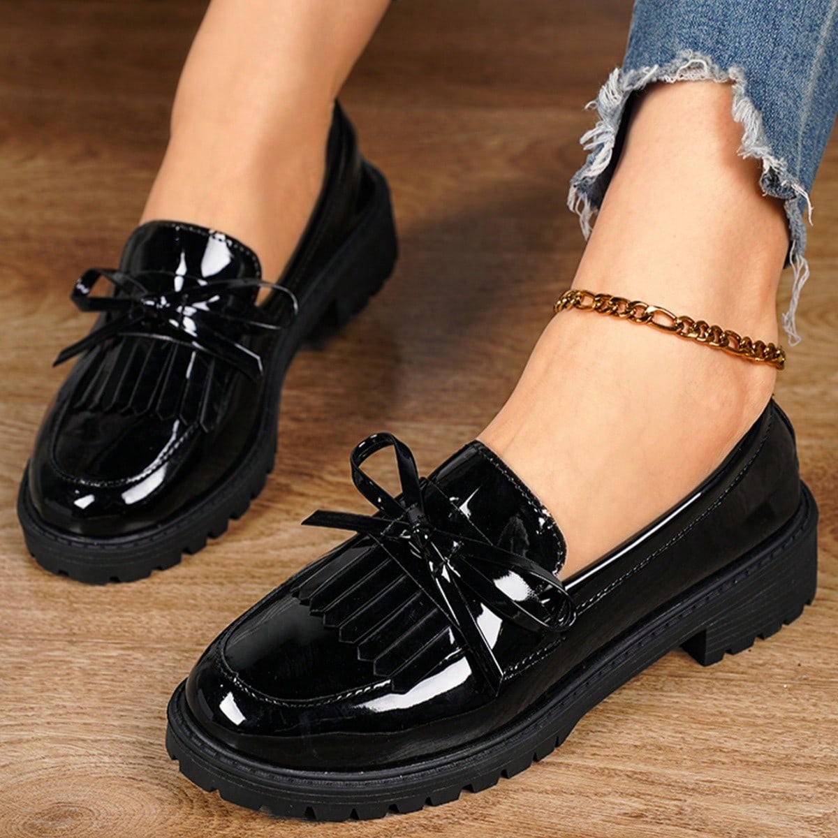 Mocasines con flecos franceses de estilo británico para mujer de temporada otoño/invierno, con tacón grueso, escote bajo, cuero patentado y suela g