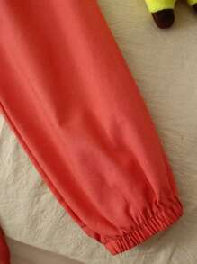 SHEIN 幼兒男童舒適動物圖案印花短袖襯衫純色彈性腰褲套裝休閒裝 - 彩色 - 查看 6