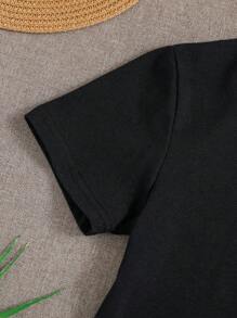 SHEIN Tween Girls' Spring Summer Boho 2 Pieces Solid Short Sleeve T Shirt & White Distressed Ripped Raw Hem Denim Jeans Shorts Set,Summer Girls Clothes Outfits - Multicolor - View 4