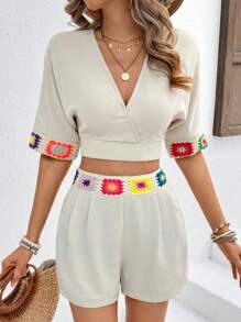 Breezaya Conjunto De Top Corto Y Pantalón Corto De Estilo De Vacaciones De Mujeres Con Estampado Floral Y Escote En V Superpuesto