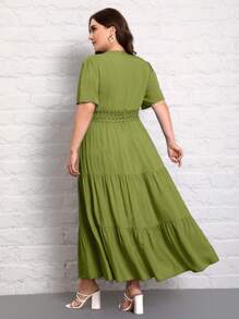 SHEIN VCAY Plus Size Women's Lace Splicing Dress With Ruffle Hemline And Cinching Waist