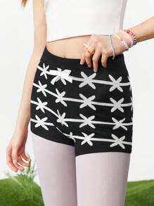 SHEINNeu Conjunto Casual De Suéter Y Pantalones Cortos De Manga Corta Para Mujer Con Estampado Integral