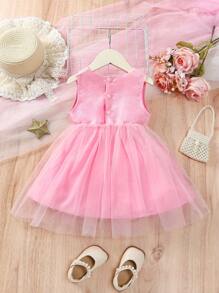 女寶寶優雅無袖連衣裙，帶金色腰帶和蝴蝶結，復古宮廷風格