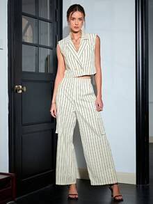 Sollinarry 有扣領無袖條紋襯衫和帶口袋寬腿褲的兩件套裝 - 杏色 - 查看 3