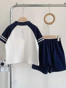 Young Boy Color-Block Short Sleeve T-Shirt And Shorts Set For Summer