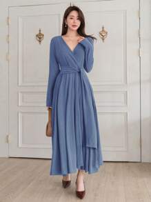 DAZY Solid Color Deep V-Neck Cinching Waist Long Sleeves Midi Dress