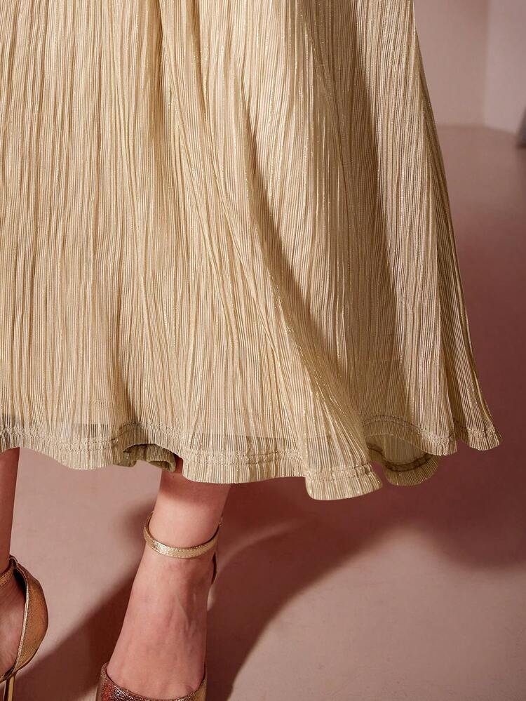 TEXTURED FLOWY DRESS
