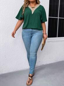 SHEIN LUNE Plus Size Ladies' Swiss Dot Lace Contrast Ruffle Sleeve Blouse - Green - View 3