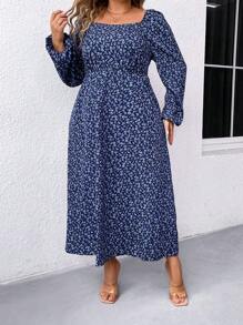 SHEIN LUNE 大碼花卉方領燈籠袖連衣裙 - 藏蓝色 - 查看 4