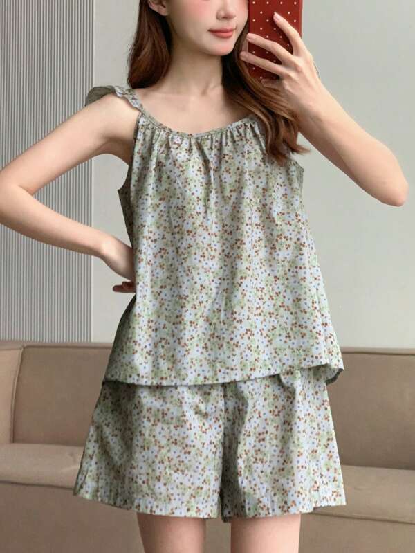 DAZY Women's Floral Print Ruffle Hem Camisole Top And Shorts Pajama Set, Suitable For Summer