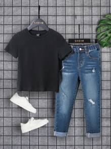 SHEIN 男孩 2 件套黑色 T 恤和破洞磨边洗水紧身蓝色牛仔裤套装，适合夏季男孩两件套服装 - 中等水洗藍 - 查看 3