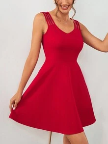 SHEIN Privé 女款純色多肩帶無袖v領a字時尚連身裙 - 紅色 - 查看 3