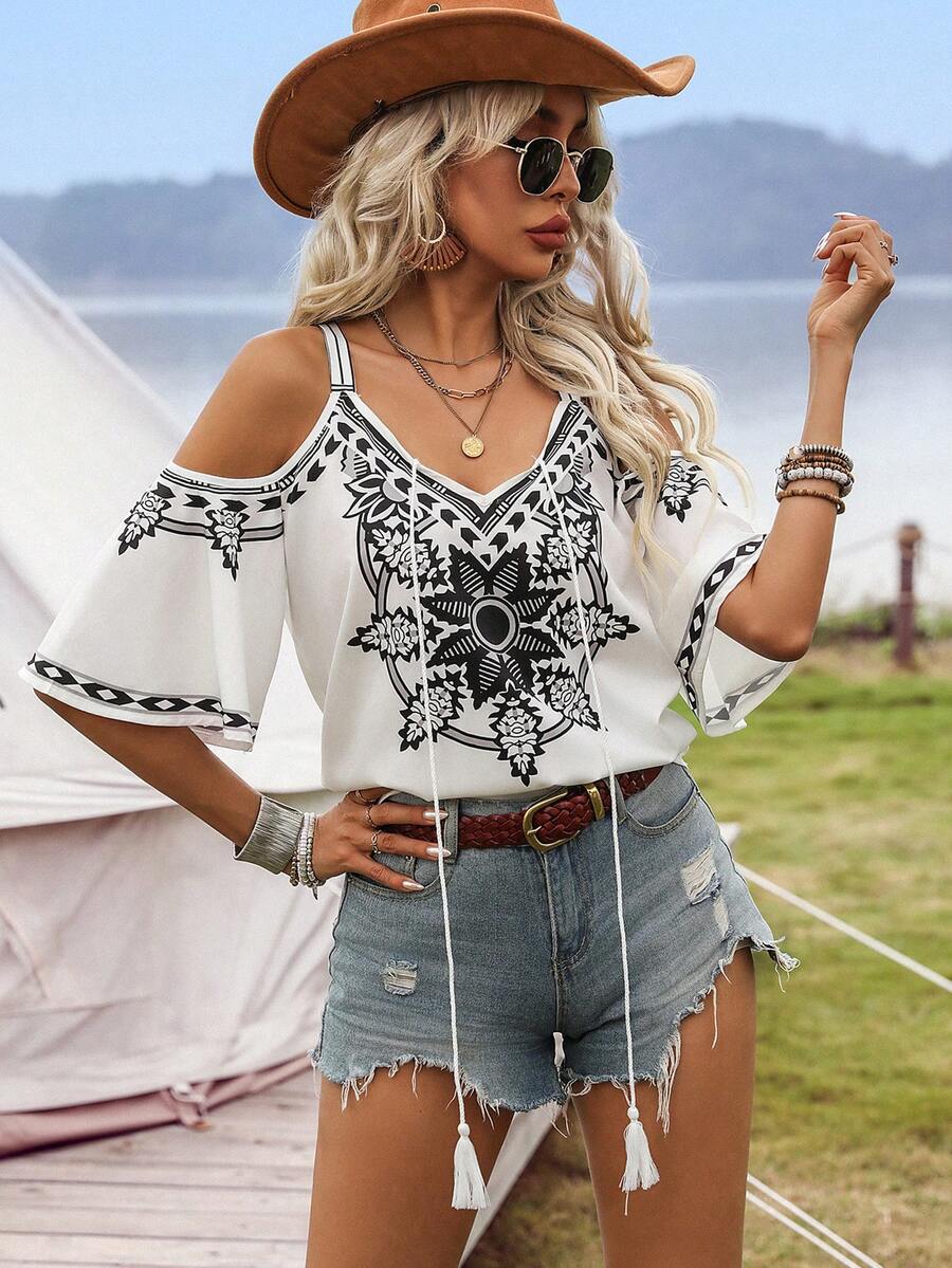EMERY ROSE Women's Vacation Style Open Shoulder Short Sleeve Shirt With Floral Print - White - View 1