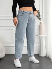 RueChic Plus Size Women's Fashionable Solid Color Jeans - Light Wash - View 3