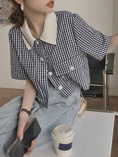 女士方格色塊下摺領短袖襯衫