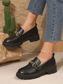 Ladies' Chunky Heels Loafers With Classic Chain Decoration And Elegant Leather Flat Shoes