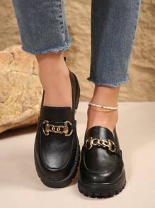 Ladies' Chunky Heels Loafers With Classic Chain Decoration And Elegant Leather Flat Shoes