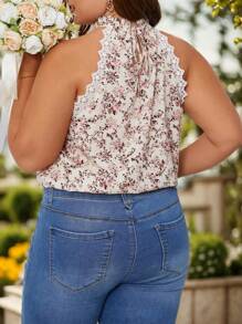 SHEIN Frenchy Plus Size Floral Splicing Lace Halterneck Tank Top - Multicolor - View 1