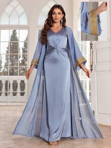 V-Neck Abito aderente con torsione sul davanti e giacca con apertura frontale in nastro di giunzione