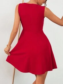 SHEIN Privé 女款純色多肩帶無袖v領a字時尚連身裙 - 紅色 - 查看 2