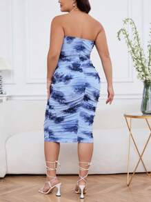 SHEIN Privé 夏季扎染花卉印花优雅浪漫性感中长修身大码抹胸连衣裙，适合外出、购物、约会 - 藍色 - 查看 2