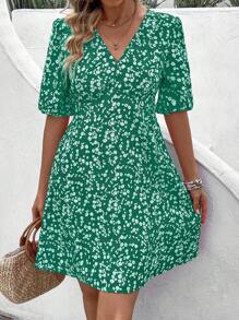 Breezaya Ladies' Summer Vacation Style Floral V-Neck Short Sleeve Dress Vacation Beach Outfits Women