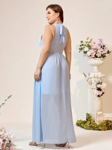 SHEIN Belle 大碼女士時尚露背連衣裙，魅力分裂式擺設 - 淺藍色 - 查看 3