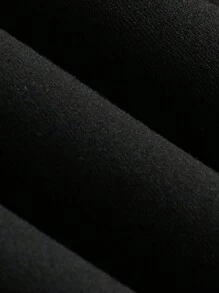 Manfinity Homme 男士夏季短袖t恤和短褲套裝,印有字母印花的休閒服 - 彩色 - 查看 5