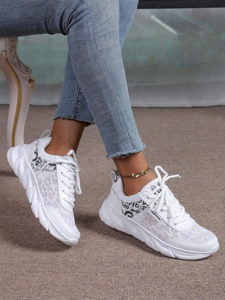 AOSEIN Women's Breathable Lightweight Non-Slip Fabric Round Toe Low-Top Sneakers, Spring/Summer