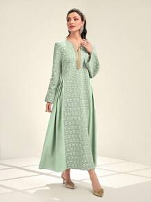 Al Najma Women's Fashionable Green Arabian Style Dress - Mint Green - View 3